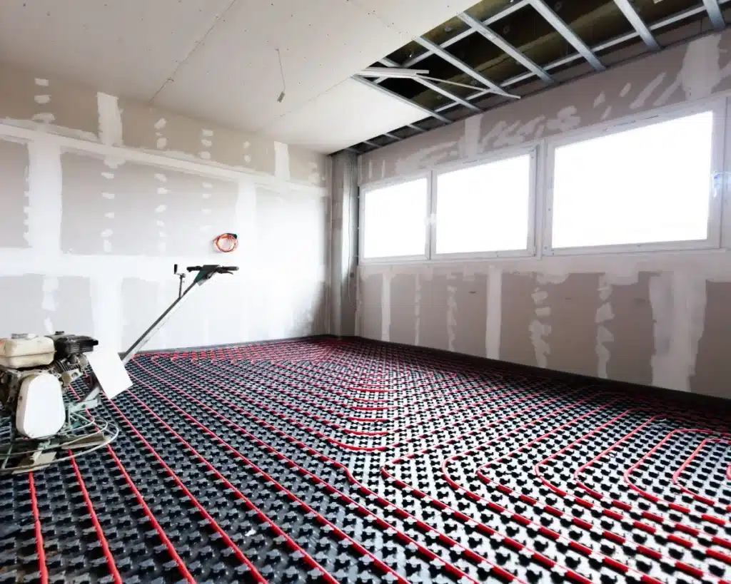 Installation chauffage au sol chantier de plombier chauffagsite